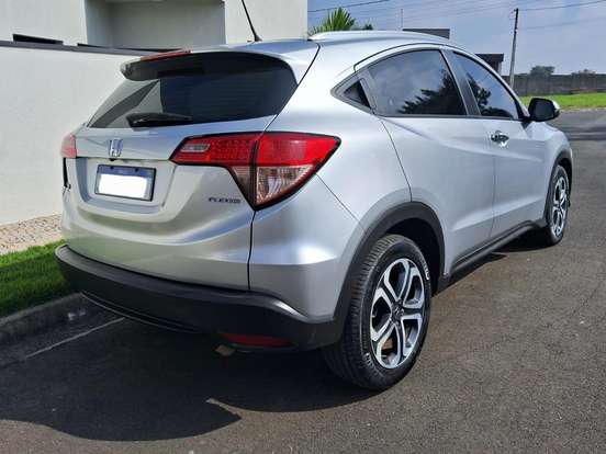 HONDA-HR-V-1.8 16V FLEX EXL 4P AUTOMÁTICO HONDA-HR-V-2015