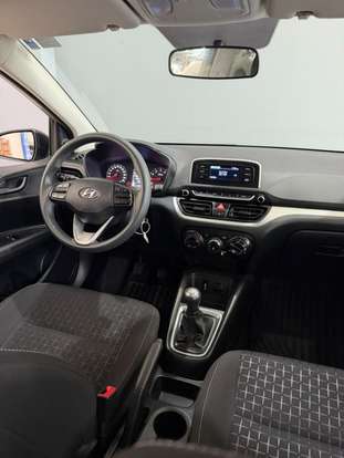 HYUNDAI-HB20-2023