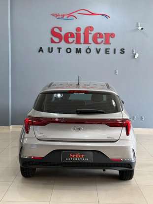 HYUNDAI-HB20-2023