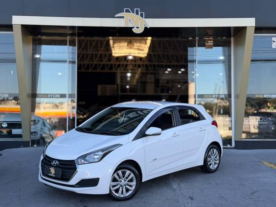 HYUNDAI HB20 1.0 COMFORT PLUS 12V FLEX 4P MANUAL