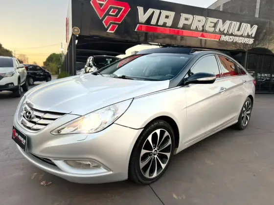 HYUNDAI SONATA 2.4 MPFI I4 16V 182CV GASOLINA 4P AUTOMÁTICO HYUNDAI SONATA 2.4 MPFI I4 16V 182CV GASOLINA 4P AUTOMÁTICO