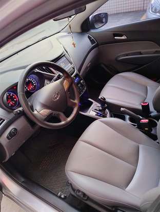 HYUNDAI-HB20S-2018