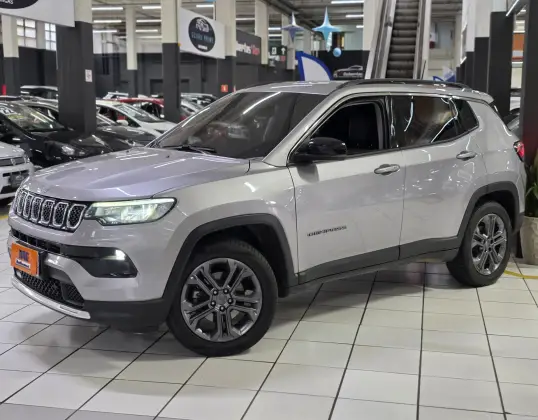 JEEP COMPASS 1.3 T270 TURBO FLEX LONGITUDE AT6 JEEP COMPASS 1.3 T270 TURBO FLEX LONGITUDE AT6