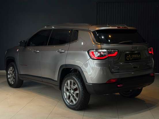 JEEP-COMPASS-2.0 16V DIESEL TRAILHAWK 4X4 AUTOMÁTICO JEEP-COMPASS-2017