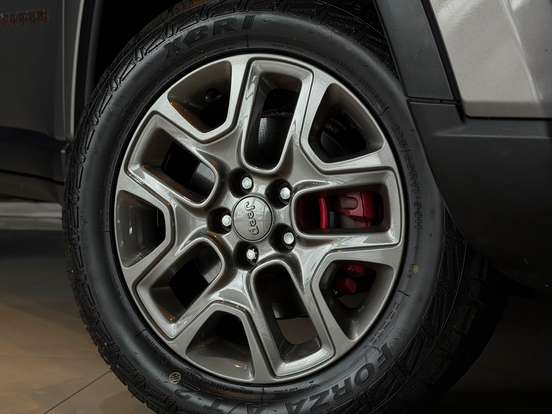 JEEP-COMPASS-2.0 16V DIESEL TRAILHAWK 4X4 AUTOMÁTICO JEEP-COMPASS-2017