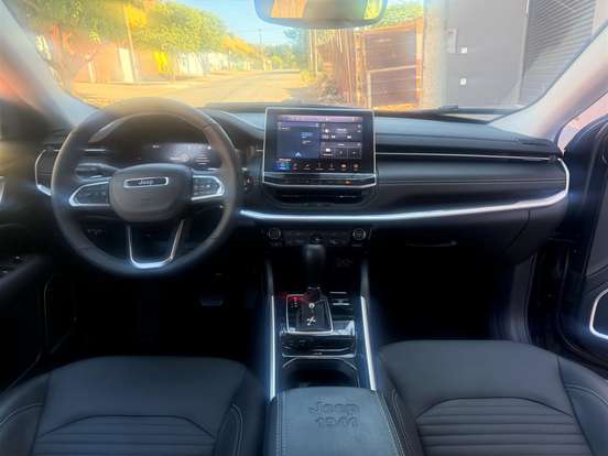 JEEP-COMMANDER-1.3 T270 TURBO FLEX LONGITUDE AT6 JEEP-COMMANDER-2025