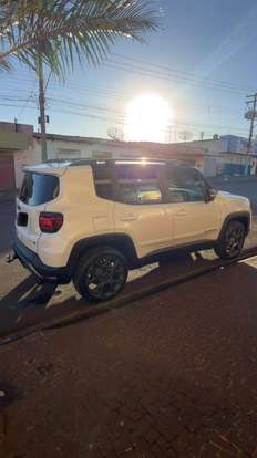JEEP-RENEGADE-2024