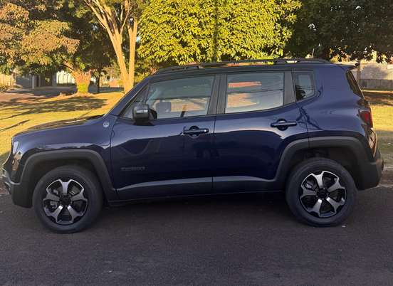 JEEP-RENEGADE-2021