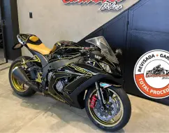 KAWASAKI NINJA ZX-10R KAWASAKI NINJA ZX-10R
