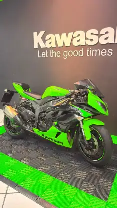 KAWASAKI-NINJA ZX-6R-2012
