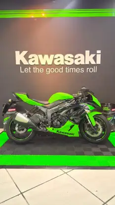 KAWASAKI-NINJA ZX-6R-2012