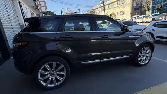 LAND ROVER-RANGE ROVER EVOQUE-2.0 PRESTIGE 4WD 16V GASOLINA 4P AUTOMÁTICO LAND ROVER-RANGE ROVER EVOQUE-2013