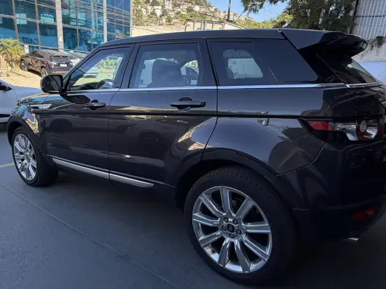 LAND ROVER-RANGE ROVER EVOQUE-2.0 PRESTIGE 4WD 16V GASOLINA 4P AUTOMÁTICO LAND ROVER-RANGE ROVER EVOQUE-2013