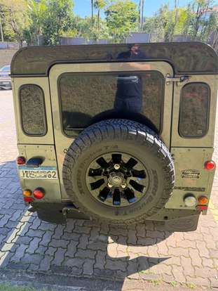 LAND ROVER-DEFENDER-2005