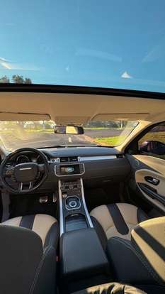 LAND ROVER-RANGE ROVER EVOQUE-2.0 DYNAMIC BLACK 4WD 16V GASOLINA 4P AUTOMÁTICO LAND ROVER-RANGE ROVER EVOQUE-2015