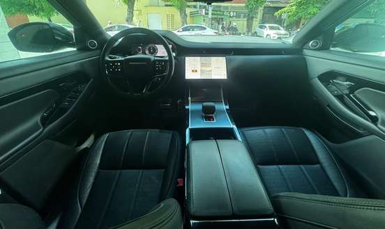 LAND ROVER-RANGE ROVER EVOQUE-2.0 P250 FLEX R-DYNAMIC HSE AWD AUTOMÁTICO LAND ROVER-RANGE ROVER EVOQUE-2024
