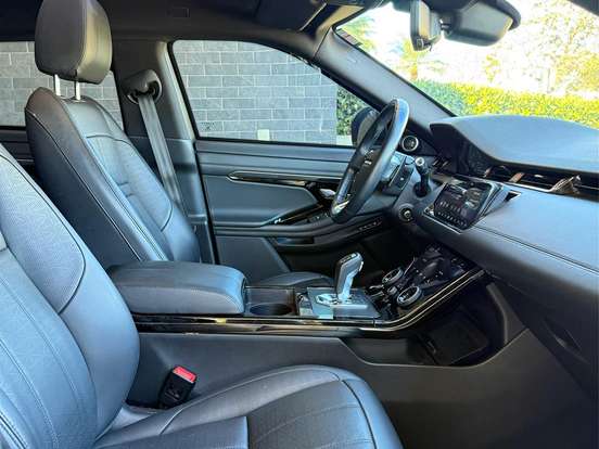 LAND ROVER-RANGE ROVER EVOQUE-2.0 P300 GASOLINA MHEV R-DYNAMIC HSE AWD AUTOMÁTICO LAND ROVER-RANGE ROVER EVOQUE-2019