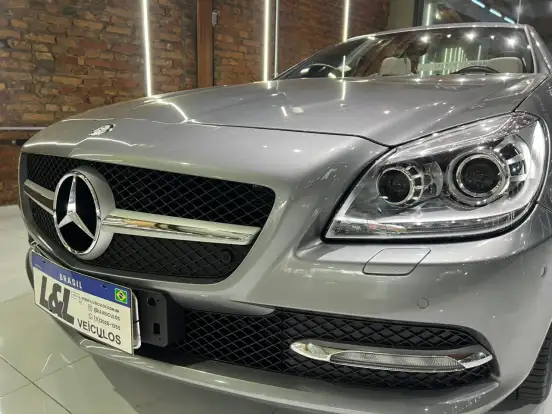 MERCEDES-BENZ-SLK 200-2011