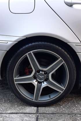 MERCEDES-BENZ-C 320-2001