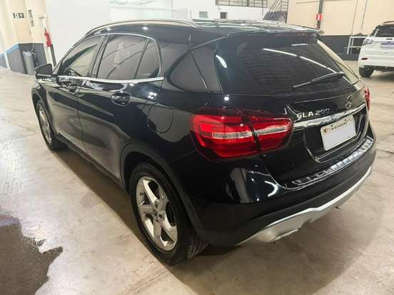 MERCEDES-BENZ-GLA 200-1.6 CGI FLEX ADVANCE 7G-DCT MERCEDES-BENZ-GLA 200-2019