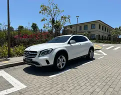 MERCEDES-BENZ GLA 200 1.6 CGI FLEX STYLE 7G-DCT MERCEDES-BENZ GLA 200 1.6 CGI FLEX STYLE 7G-DCT