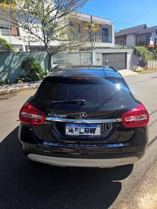 MERCEDES-BENZ-GLA 200-2016