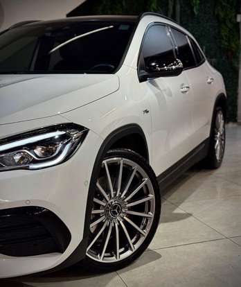 MERCEDES-BENZ-GLA 35 AMG-2022