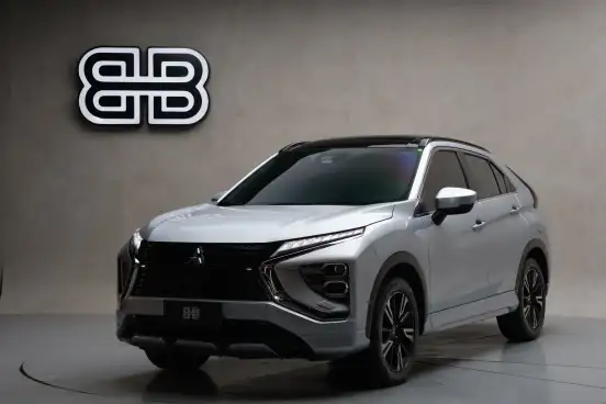 MITSUBISHI-ECLIPSE CROSS-2022