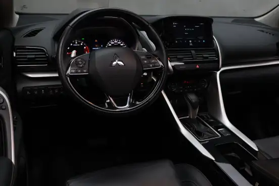 MITSUBISHI-ECLIPSE CROSS-2022