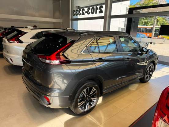 MITSUBISHI-ECLIPSE CROSS-1.5 MIVEC TURBO GASOLINA HPE CVT MITSUBISHI-ECLIPSE CROSS-2026