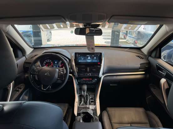 MITSUBISHI-ECLIPSE CROSS-1.5 MIVEC TURBO GASOLINA HPE CVT MITSUBISHI-ECLIPSE CROSS-2026