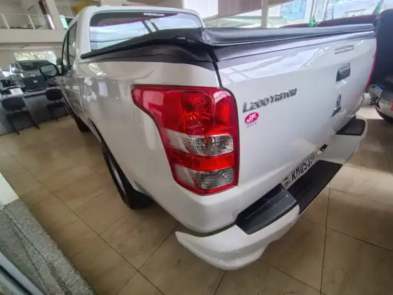 MITSUBISHI-L200 TRITON-2.4 16V TURBO DIESEL GL CD 4X4 MANUAL MITSUBISHI-L200 TRITON-2021