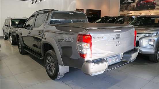 MITSUBISHI-L200 TRITON-2024