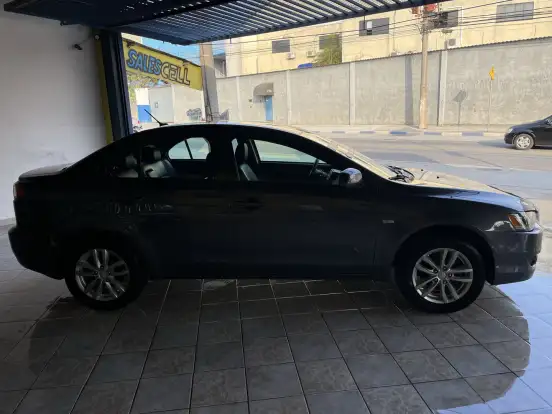 MITSUBISHI-LANCER-2.0 HL-T 16V GASOLINA 4P AUTOMÁTICO MITSUBISHI-LANCER-2015