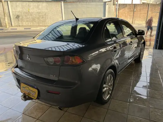 MITSUBISHI-LANCER-2015