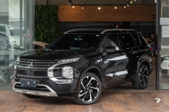 MITSUBISHI OUTLANDER 2.4 PHEV SIGNATURE S-AWC DHT MITSUBISHI OUTLANDER 2.4 PHEV SIGNATURE S-AWC DHT