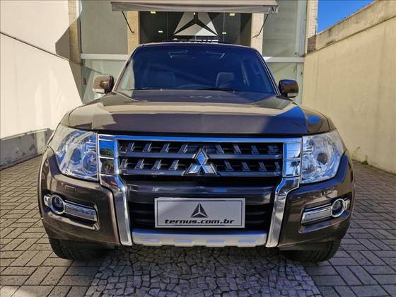 MITSUBISHI PAJERO FULL 3.2 HPE 4X4 16V TURBO INTERCOOLER DIESEL 4P AUTOMÁTICO