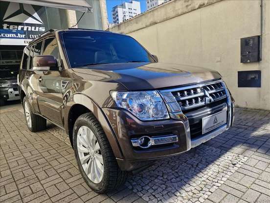 MITSUBISHI-PAJERO FULL-3.2 HPE 4X4 16V TURBO INTERCOOLER DIESEL 4P AUTOMÁTICO MITSUBISHI-PAJERO FULL-2017