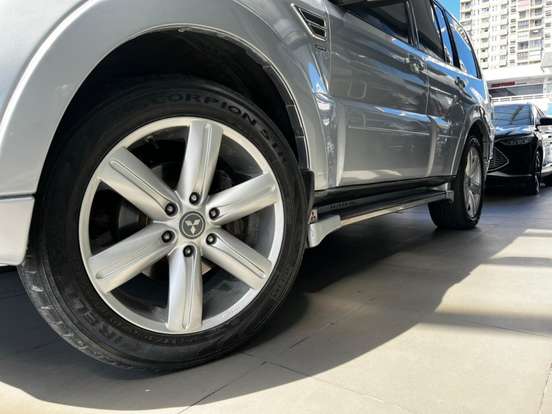 MITSUBISHI-PAJERO FULL-3.2 HPE 4X4 16V TURBO INTERCOOLER DIESEL 4P AUTOMÁTICO MITSUBISHI-PAJERO FULL-2014