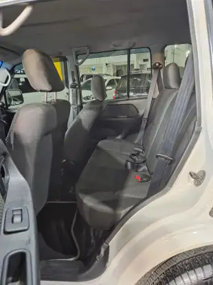 MITSUBISHI-PAJERO TR4-2012