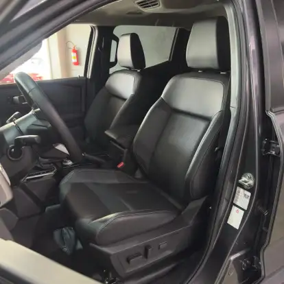 MITSUBISHI-TRITON-2025
