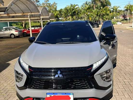 MITSUBISHI-ECLIPSE CROSS-1.5 MIVEC TURBO GASOLINA HPE BLACK CVT MITSUBISHI-ECLIPSE CROSS-2025
