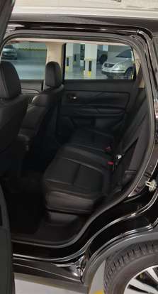 MITSUBISHI-OUTLANDER-2018