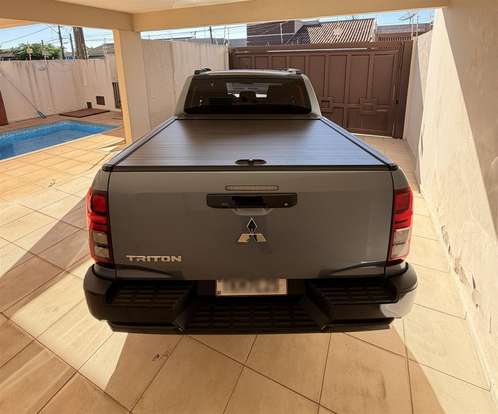 MITSUBISHI-TRITON-2025