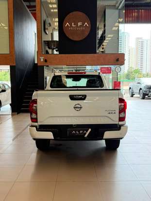 NISSAN-FRONTIER-2.3 16V TURBO DIESEL PLATINUM CD 4X4 AUTOMÁTICO NISSAN-FRONTIER-2022