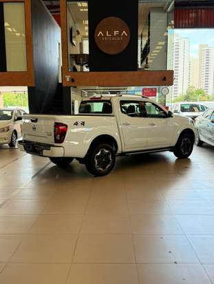NISSAN-FRONTIER-2022