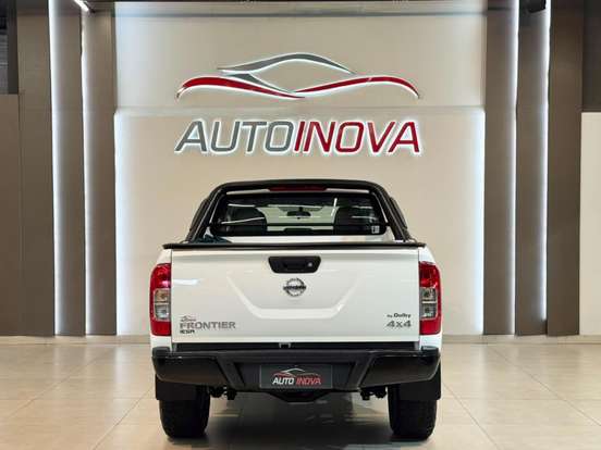NISSAN-FRONTIER-2019