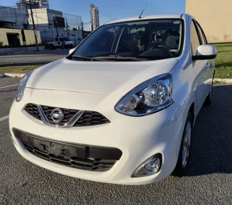 NISSAN MARCH 1.6 SV 16V FLEX 4P XTRONIC NISSAN MARCH 1.6 SV 16V FLEX 4P XTRONIC