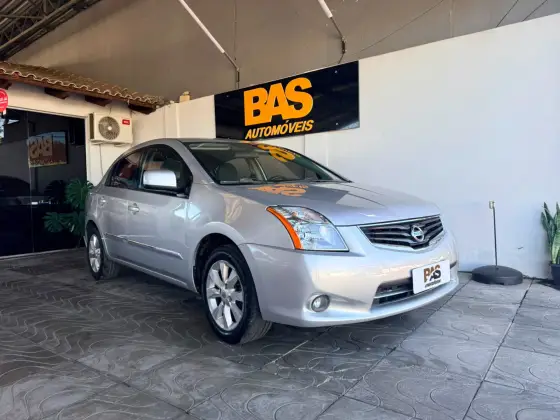 NISSAN SENTRA 2.0 S 16V FLEX 4P AUTOMÁTICO NISSAN SENTRA 2.0 S 16V FLEX 4P AUTOMÁTICO