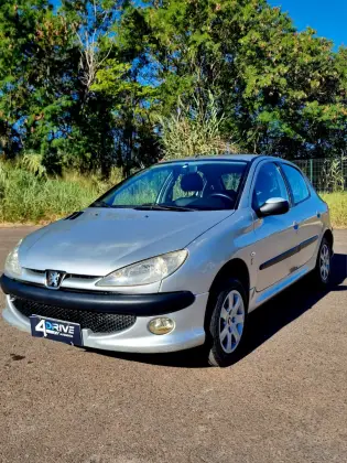 PEUGEOT 206 1.4 PRESENCE 8V FLEX 4P MANUAL PEUGEOT 206 1.4 PRESENCE 8V FLEX 4P MANUAL